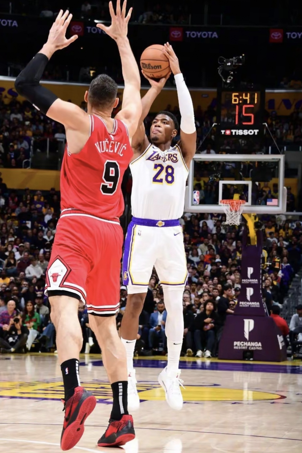 公牛主场击败篮网，实现三连胜